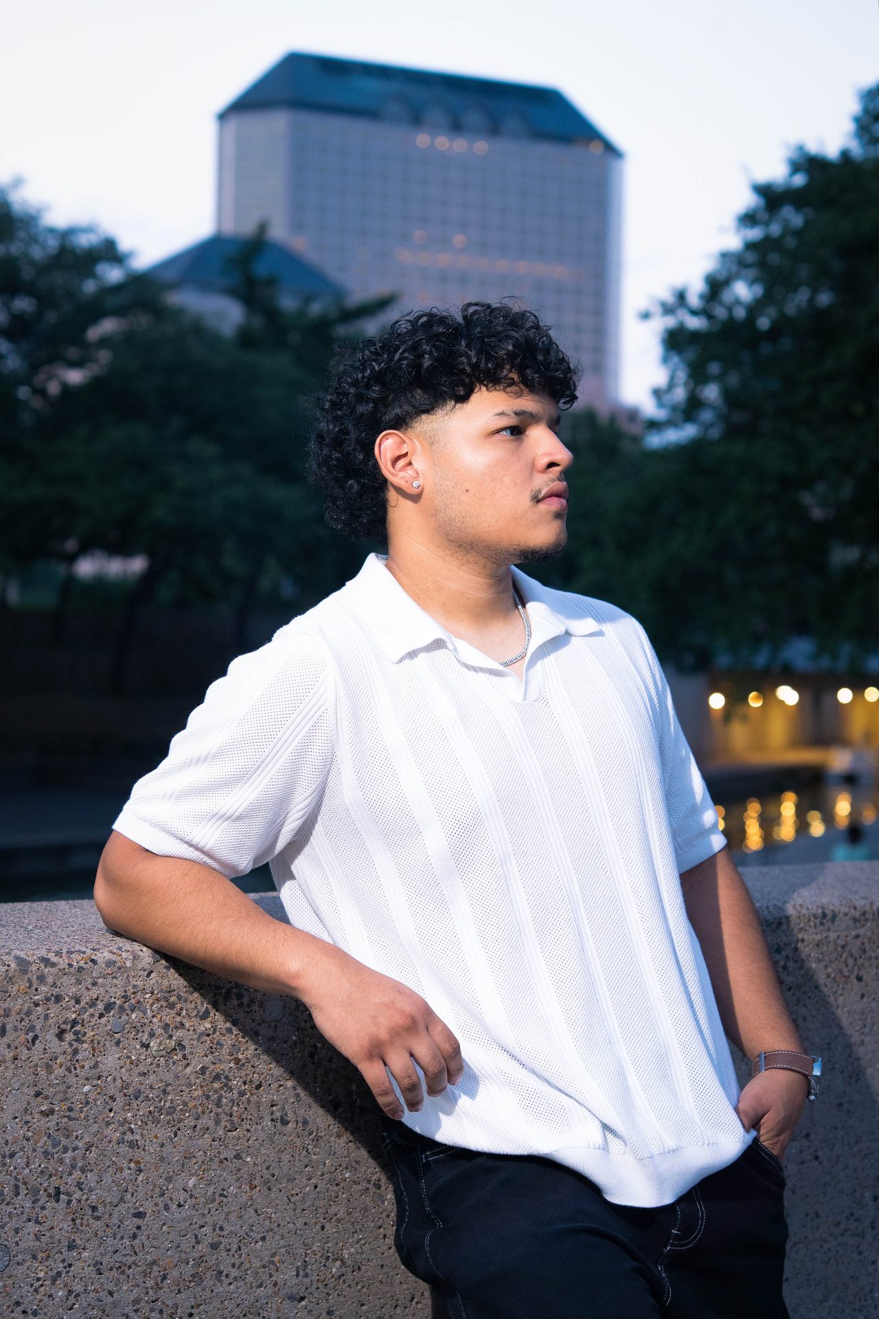 Portrait photography outdoors, DFW photographer Rayala Photo